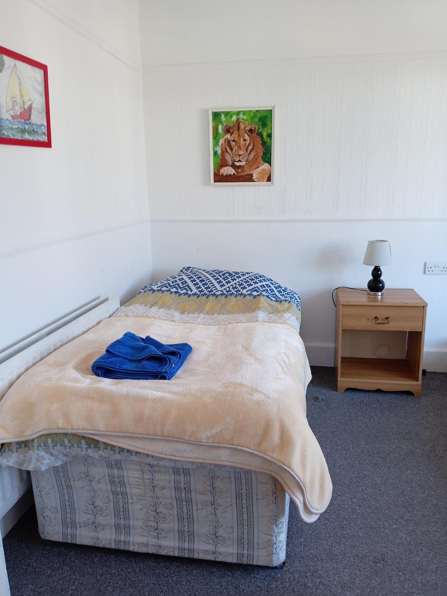 Amitie Guest House Bournemouth Ngoại thất bức ảnh