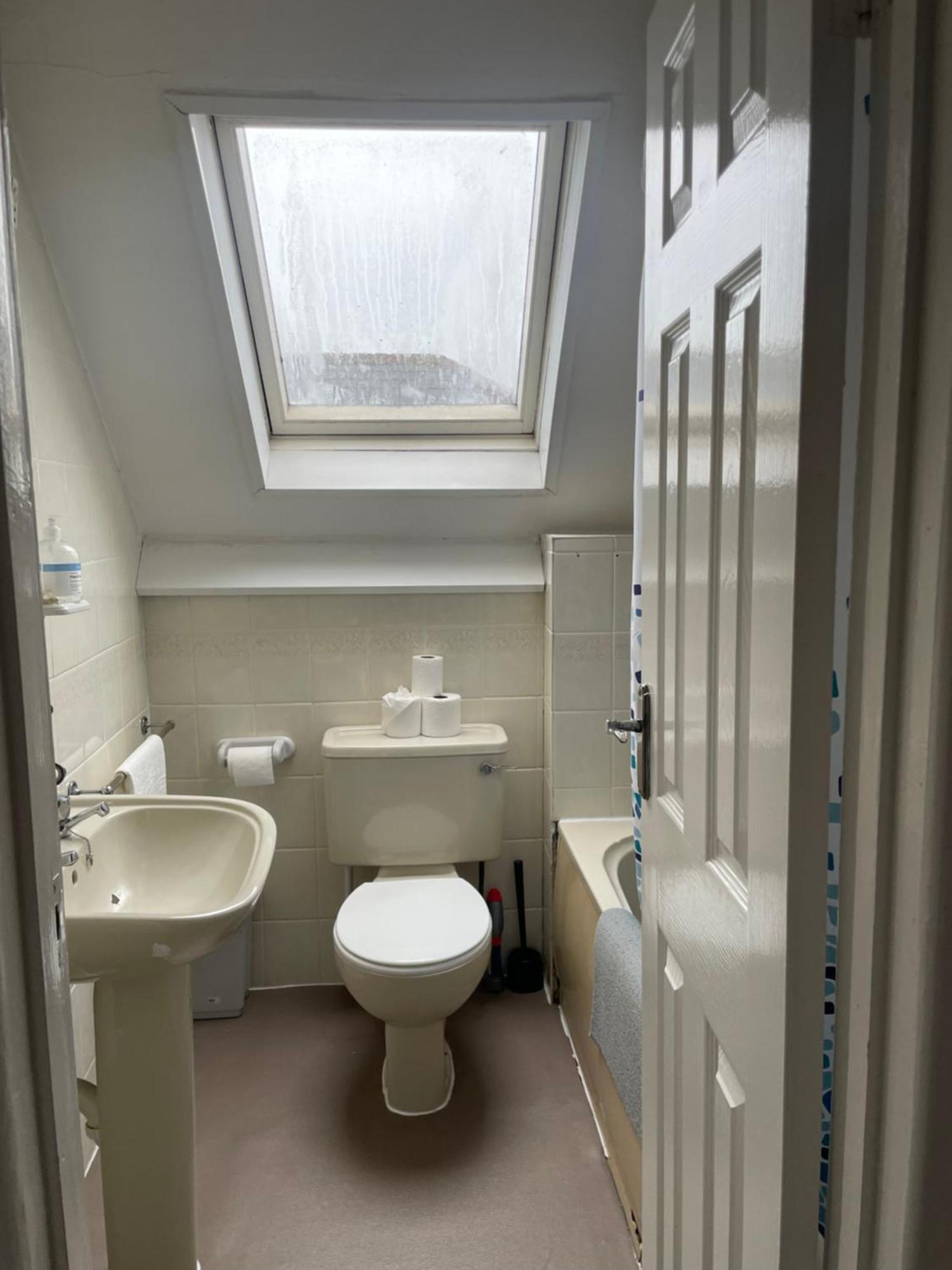 Amitie Guest House Bournemouth Ngoại thất bức ảnh